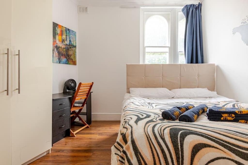 2 Bedroom Flat In St Johns Wood London Exterior photo