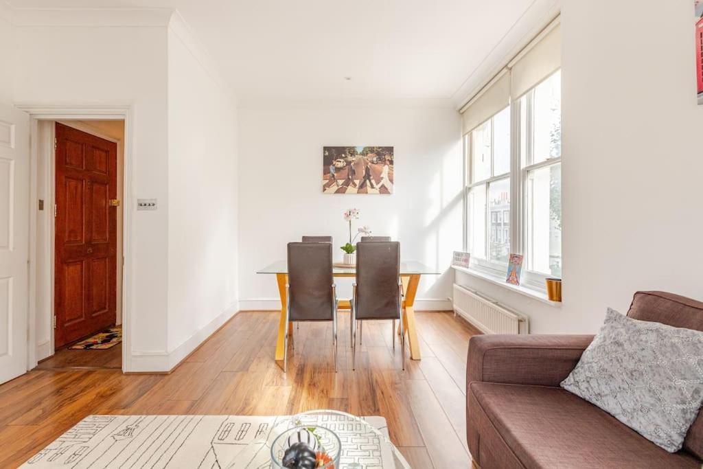 2 Bedroom Flat In St Johns Wood London Exterior photo